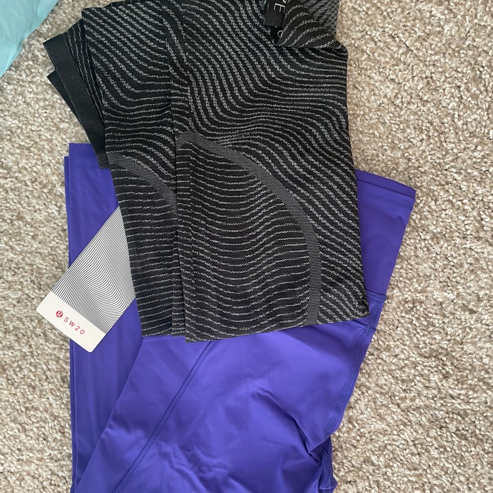 NEW Lululemon swiftly black white short sleeve top running